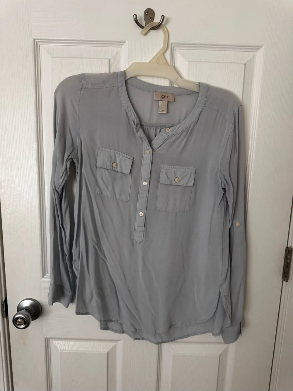 LOFT Light Gray Button-Front Henley Top - XS - Picture 1 of 3